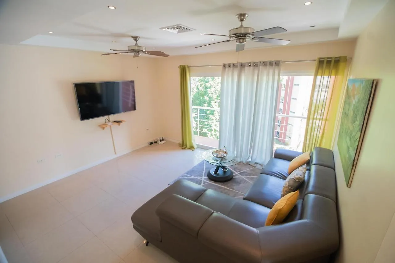 Modern 3 Bedroom Condo In Private Community #5 Petit Valley 0*,  Trinidad ve Tobago